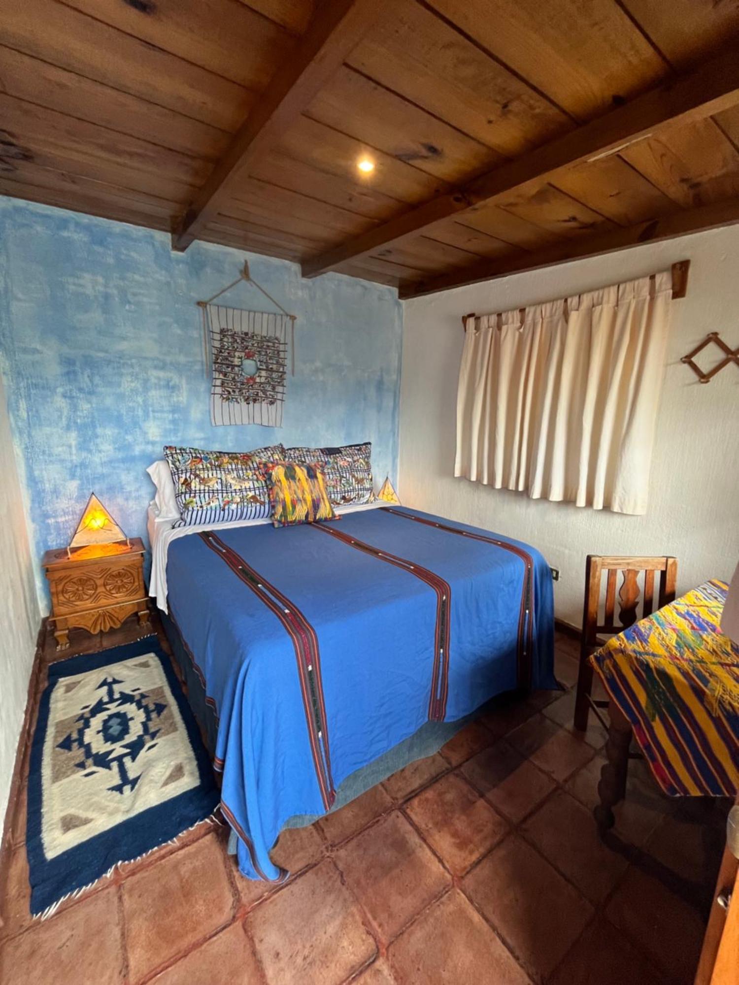Yellow House Hostel B&B Antigua Dış mekan fotoğraf